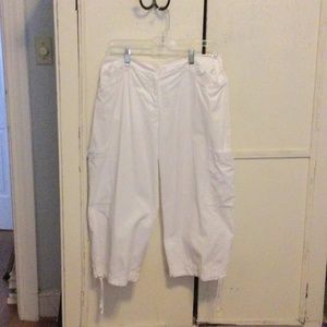 Eileen Fisher White Cotton Crops PM